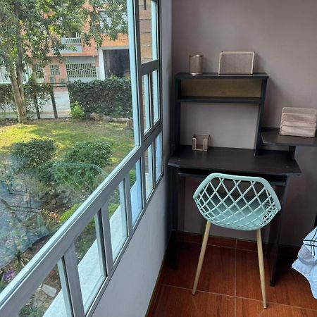 Habitacion Cerca Aeropuerto El Dorado Bogotá Eksteriør billede