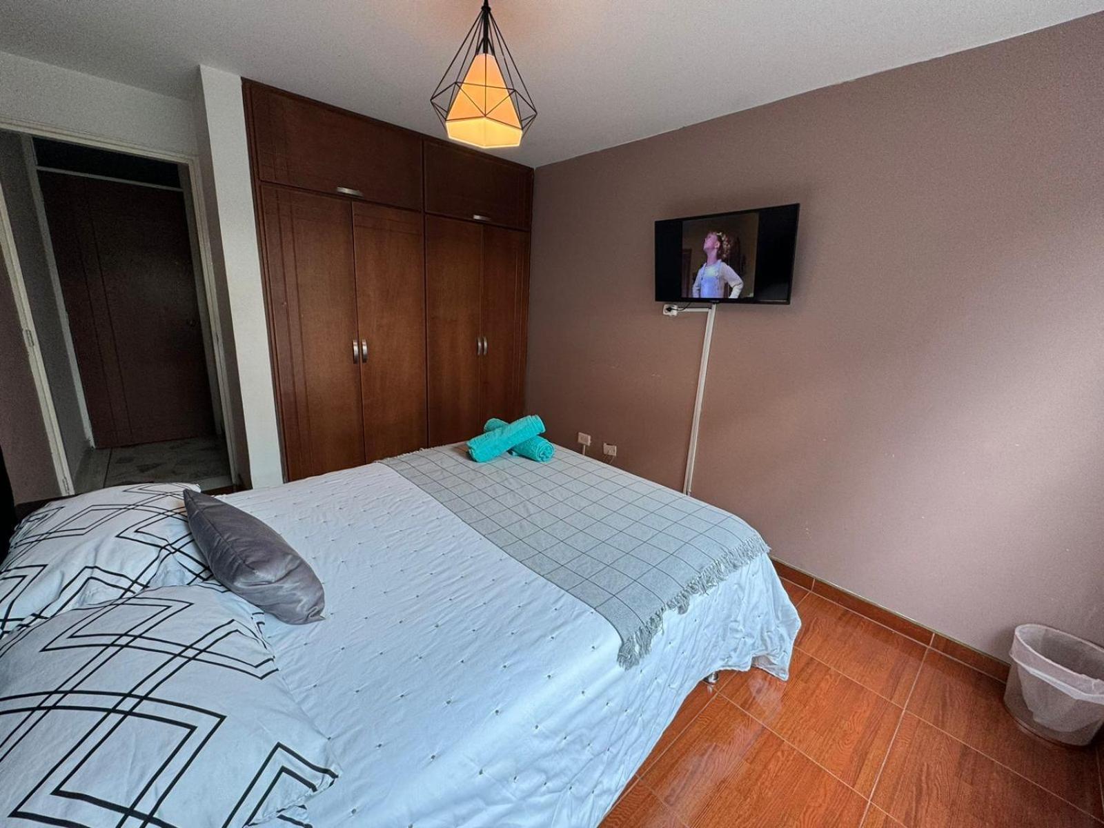 Habitacion Cerca Aeropuerto El Dorado Bogotá Eksteriør billede